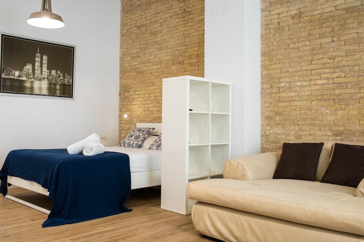 Florit Flats - Cozy Loft By The Central Market Valencia Exterior foto