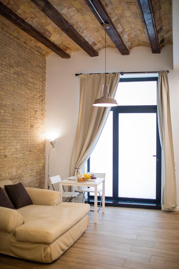 Florit Flats - Cozy Loft By The Central Market Valencia Exterior foto